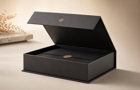 Custom magnetic closure gift box -- AvoraPack